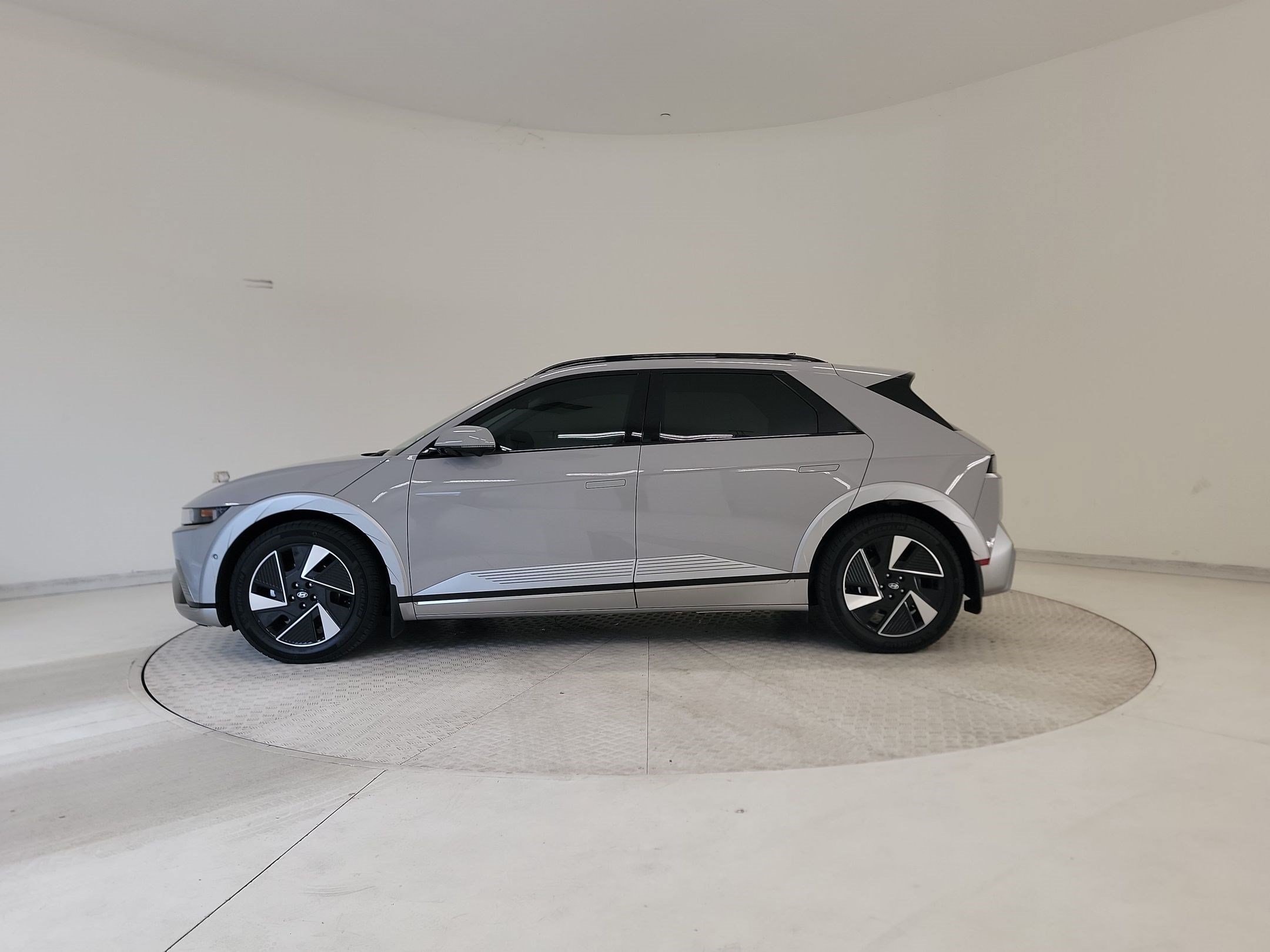 hyundai ioniq 5 2026 7YAKR4DA0TY064997 image hyundai ioniq 5 2026 7YAKR4DA0TY064997 image